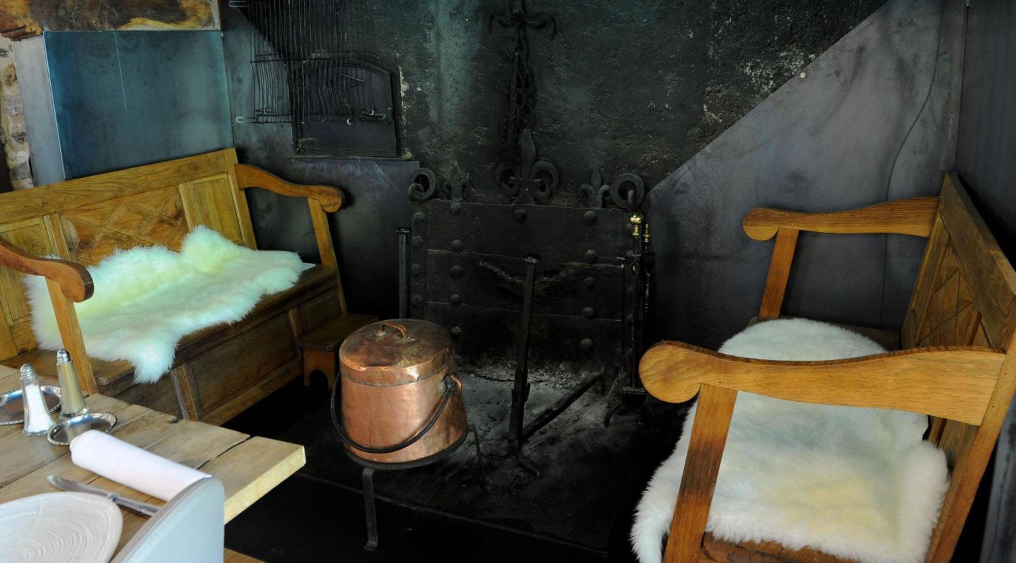 Logis Hotel La Breche De Roland Gèdre Eksteriør bilde