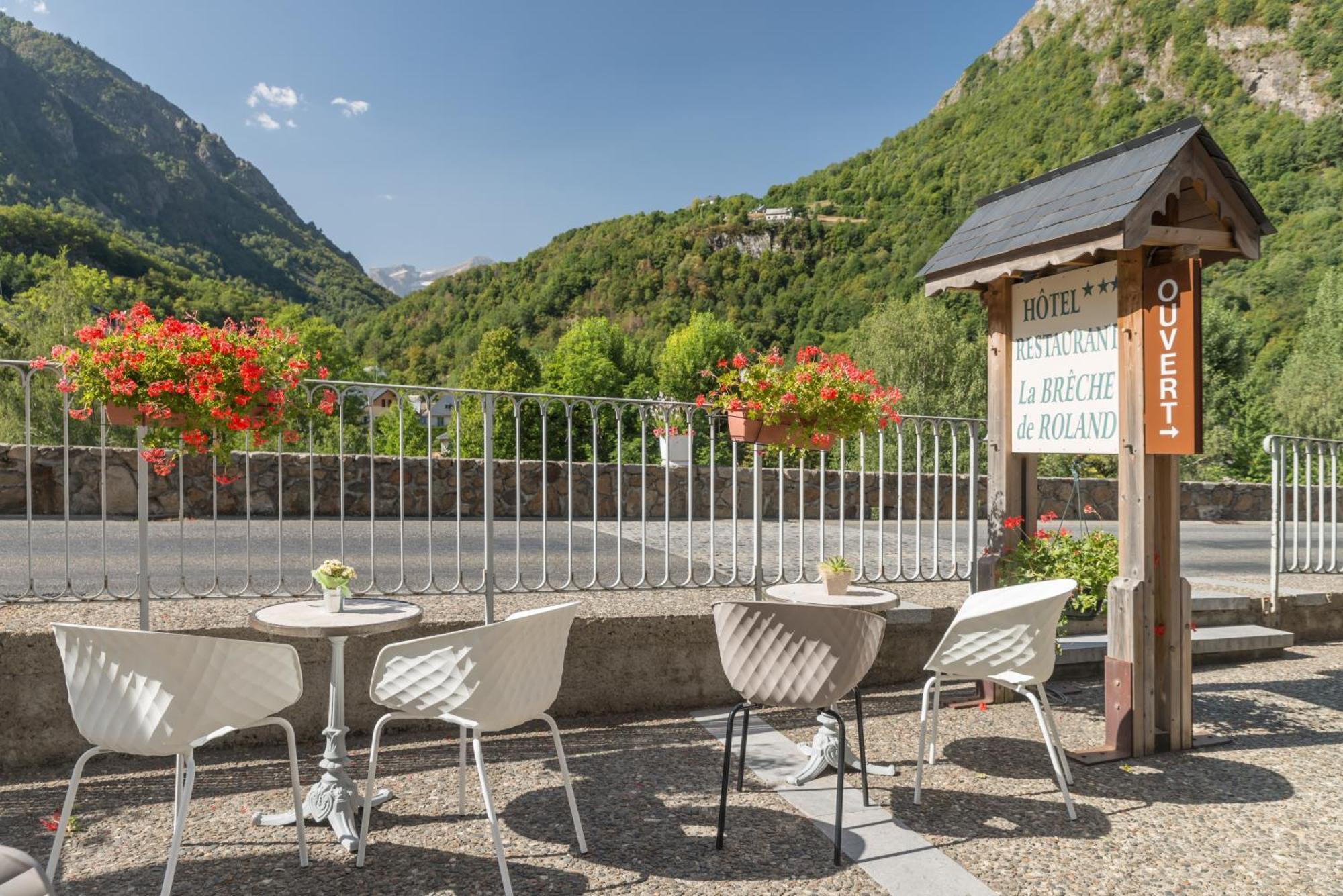 Logis Hotel La Breche De Roland Gèdre Eksteriør bilde