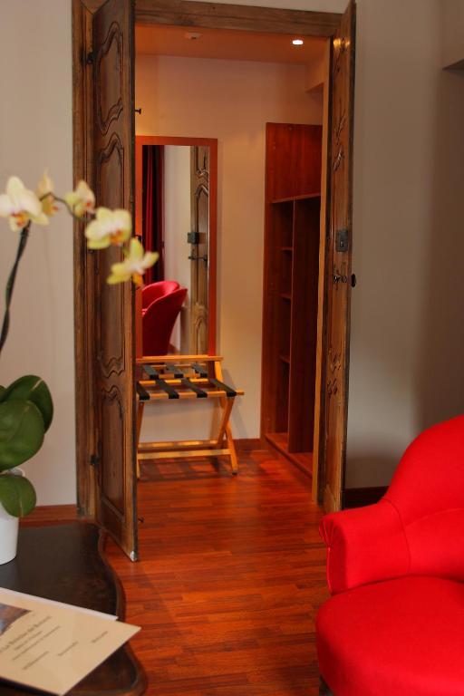 Logis Hotel La Breche De Roland Gèdre Rom bilde