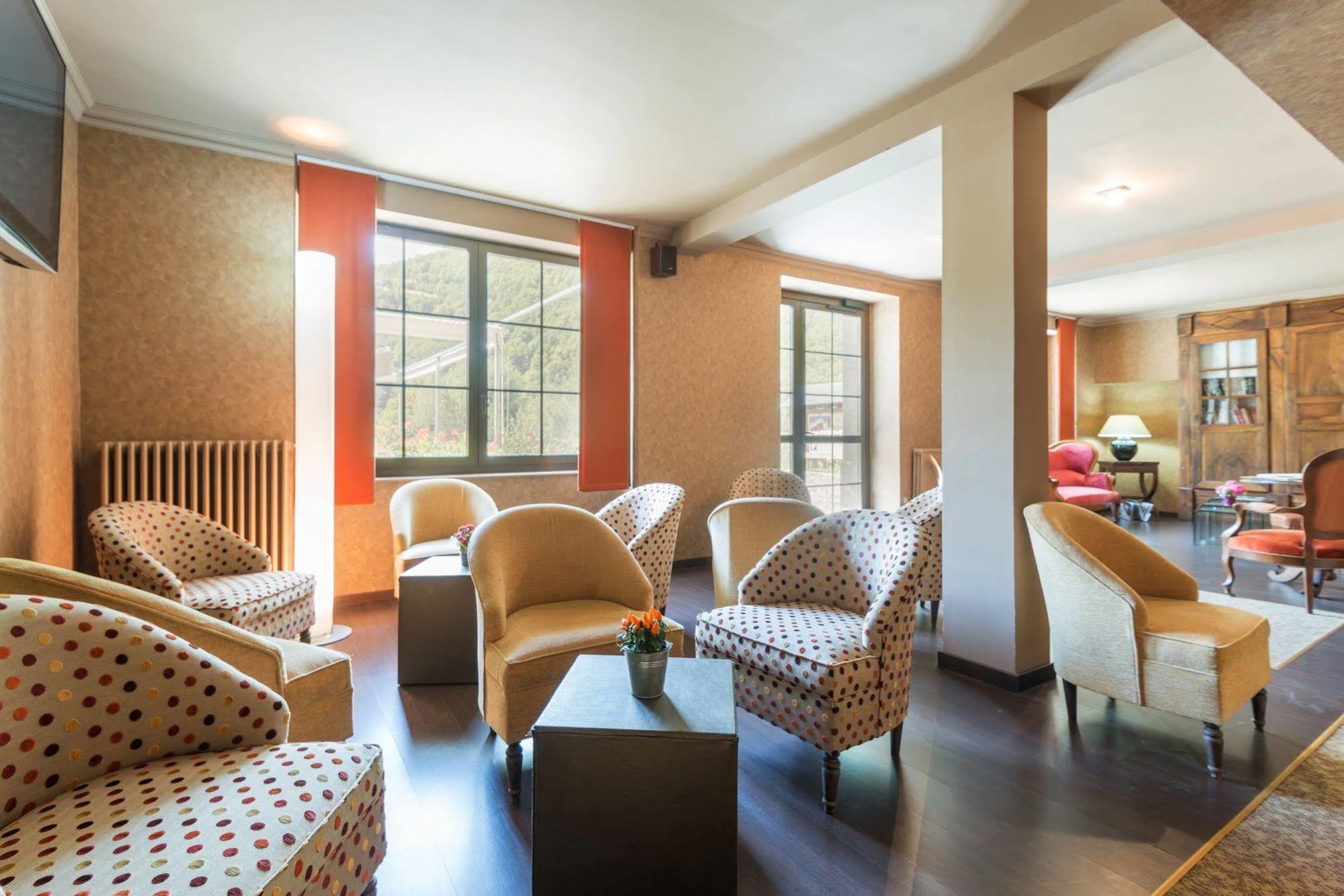 Logis Hotel La Breche De Roland Gèdre Eksteriør bilde